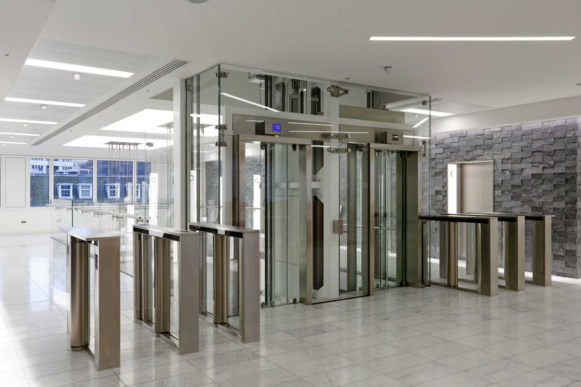 125 London Wall OAG Architectural Glass Lift Shafts 04