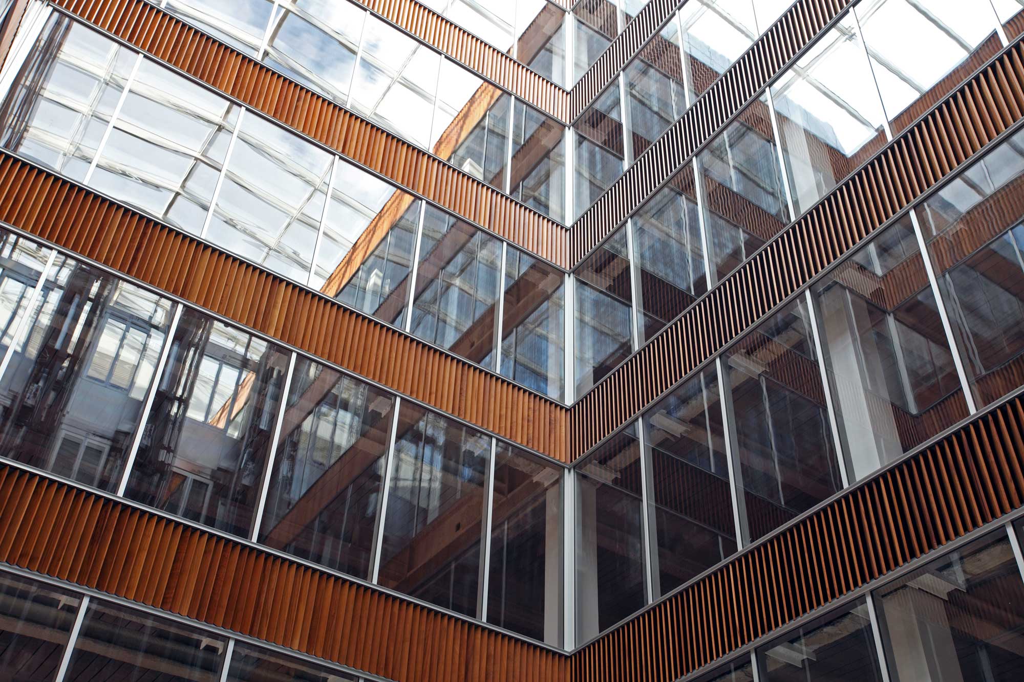 160 Great Portland Street OAG Architectural Glass Atrium 05