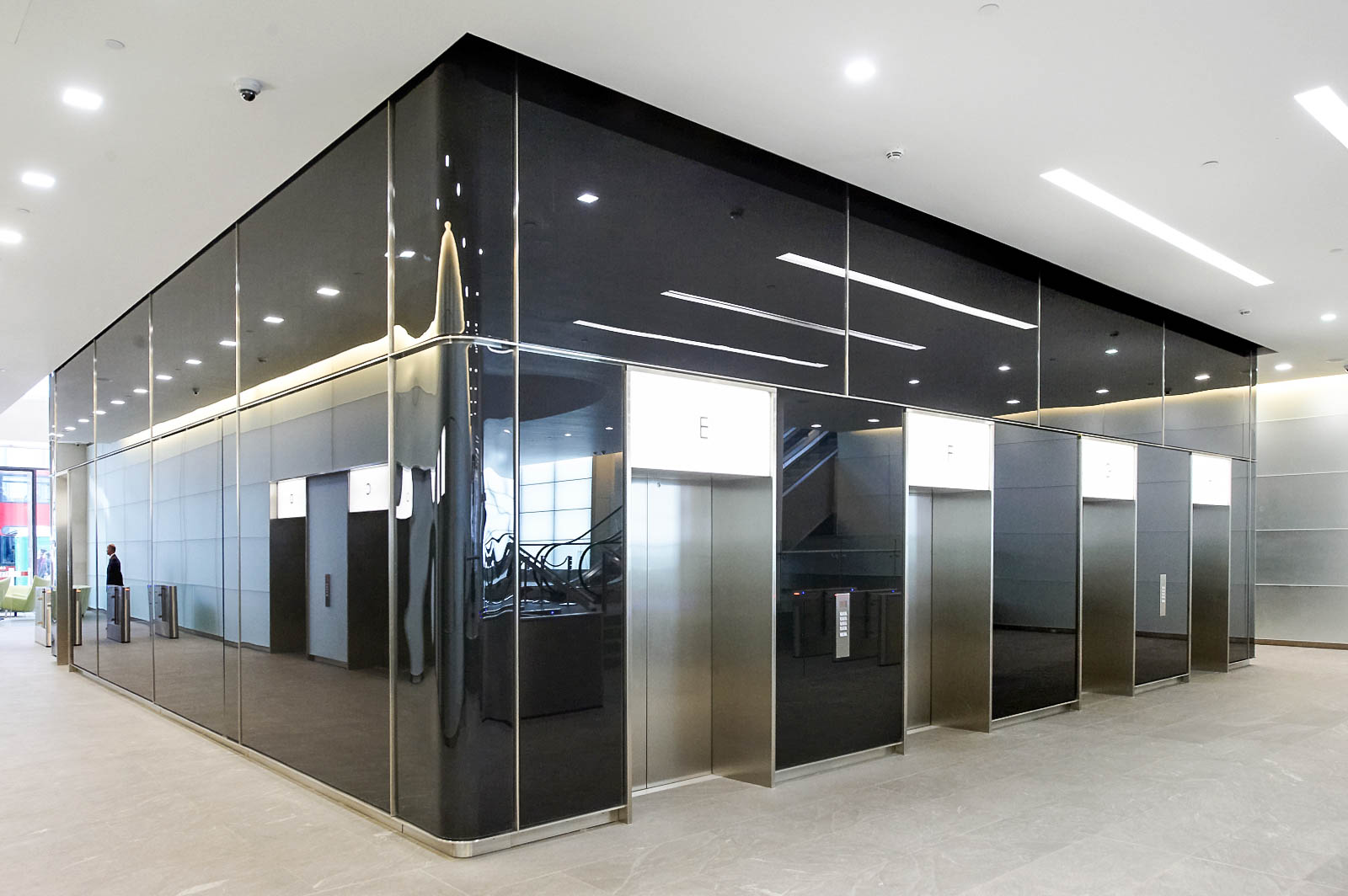 OAG Architectural Internal Glass 04