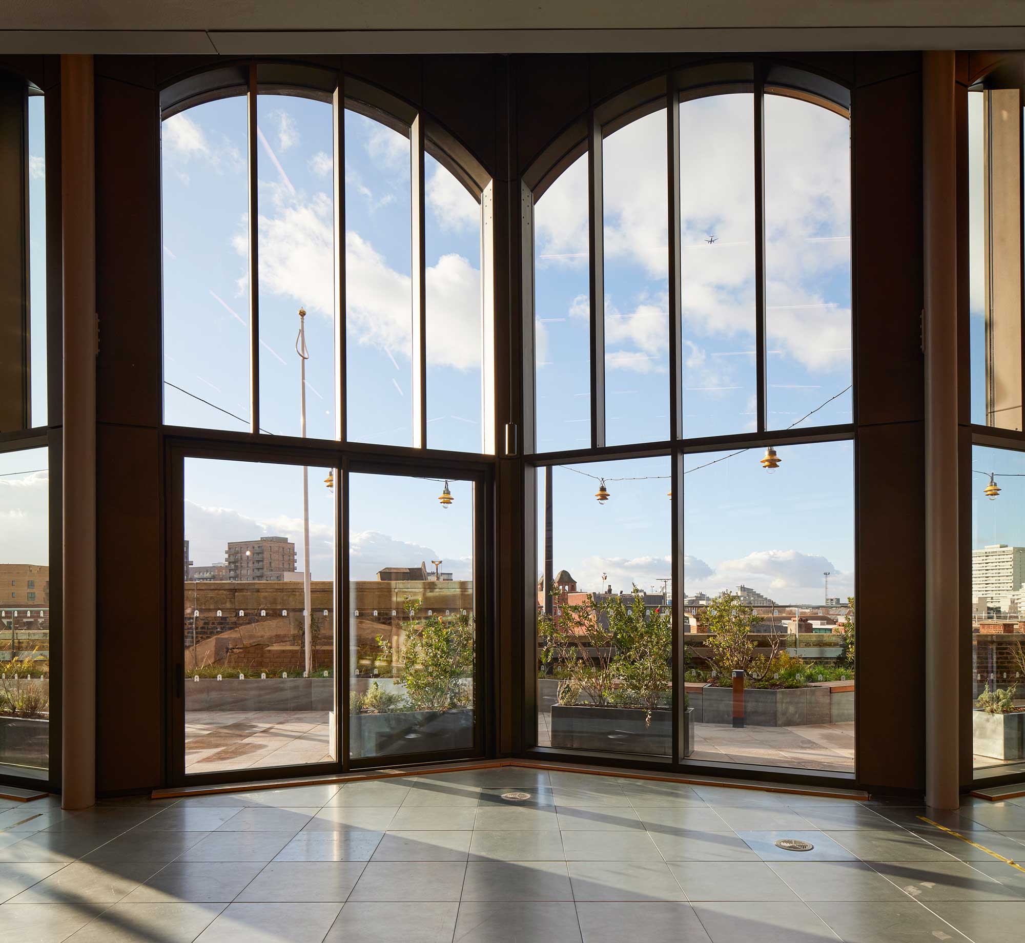 Arding and Hobbs OAG Architectural Glass Arding and Hobbs OAG Architectural Glass
